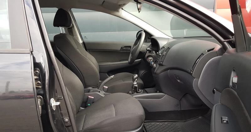 Hyundai I30 cena 20900 przebieg: 159533, rok produkcji 2010 z Susz małe 191